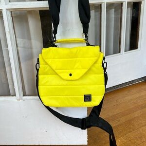 IHKWIP highlighter yellow bag